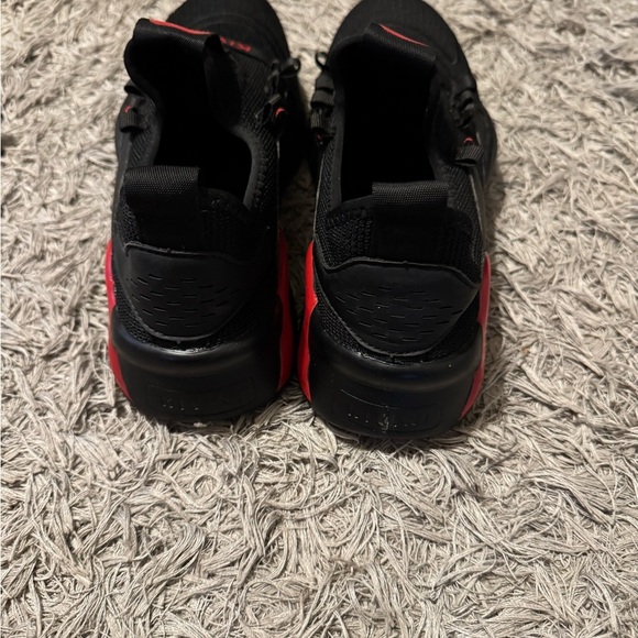 Kivini Steel Toe Safety Shoe Men 7 Women 9.5 Lightweight Comfortable Black - Picture 4 of 5